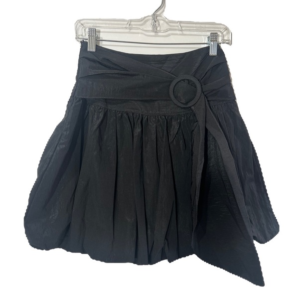 SATIN BLACK BALLOON BUBLÉ SKIRT in size small - Picture 1 of 8